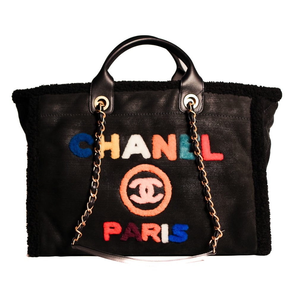 NWT Chanel Medium Deauville Shearling Tote Calfskin Chain Multi-color